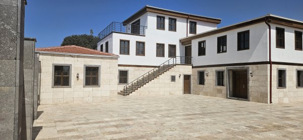 Antepliler Kültür Evi - Ar Yapı İnşaat Projesi Galeri Fotoğrafı